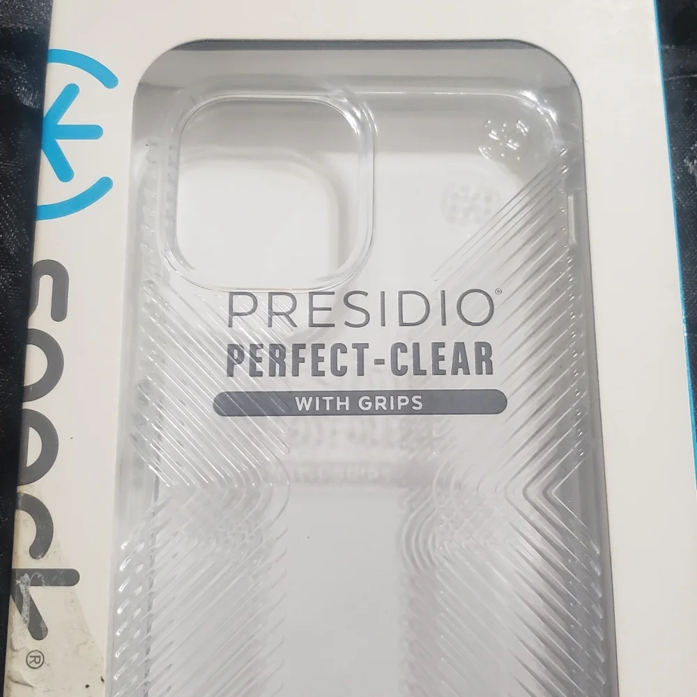 Speck Presidio Perfect-Clear w/Grips iPhone 6.1" (2020) NIB - Picture 4 of 7